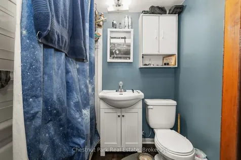 84 Hiram Street Bracebridge ON P1L 1S6