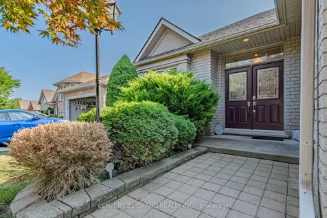 26 Macdonald Crescent Brantford ON N3R 8B2