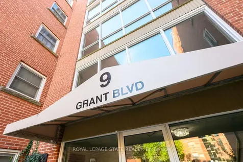 9 Grant Boulevard Hamilton ON L9H 4L5