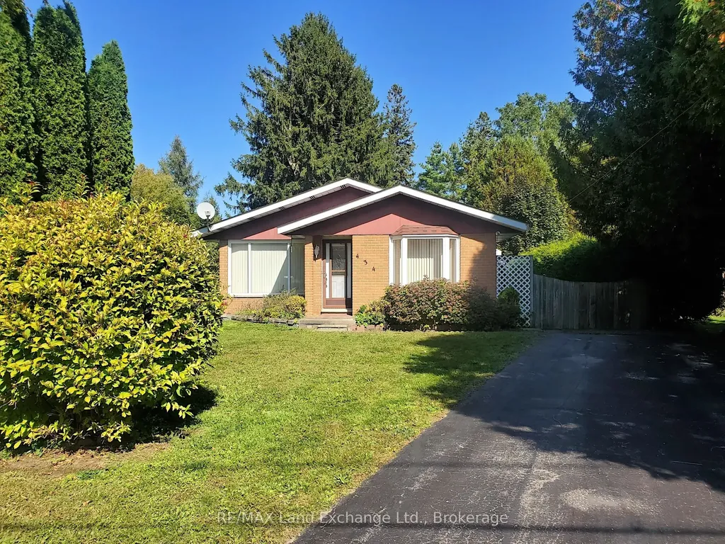 434 Clarendon Street Saugeen Shores ON N0H 2L0