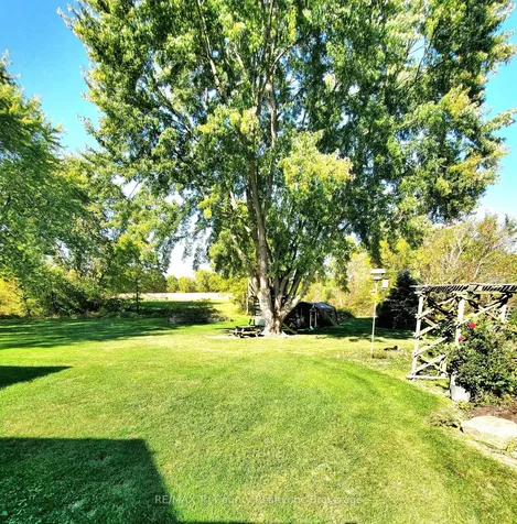 5 Rosemarie Boulevard Norfolk ON N4B 2W4