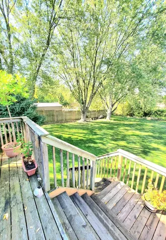 5 Rosemarie Boulevard Norfolk ON N4B 2W4