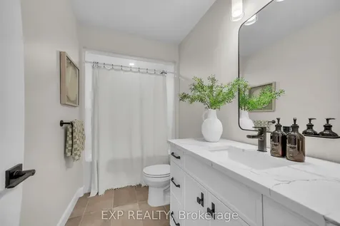 14 Horton Court Belleville ON K8P 0H3