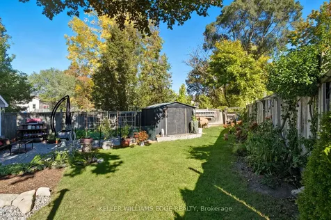 28 Mount Pleasant Street Brantford ON N3T 1S6