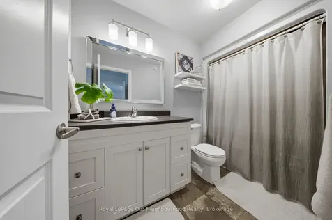 6 Mavis Way Belleville ON K8P 0G2