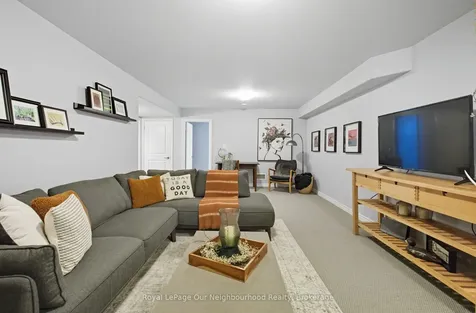 6 Mavis Way Belleville ON K8P 0G2