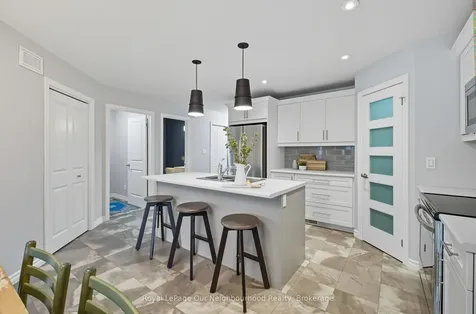 6 Mavis Way Belleville ON K8P 0G2