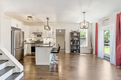 3199 Mount Carmel Drive North Middlesex ON N0M 1N0