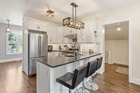 3199 Mount Carmel Drive North Middlesex ON N0M 1N0