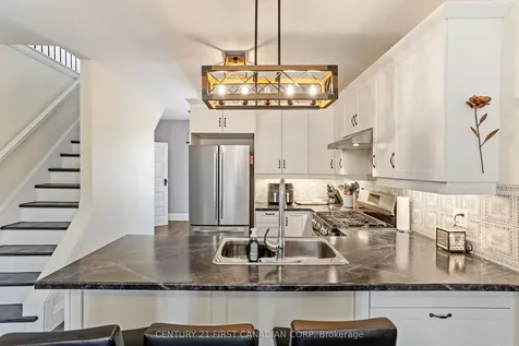 3199 Mount Carmel Drive North Middlesex ON N0M 1N0