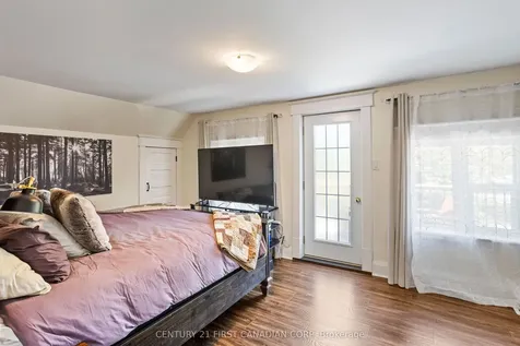 3199 Mount Carmel Drive North Middlesex ON N0M 1N0