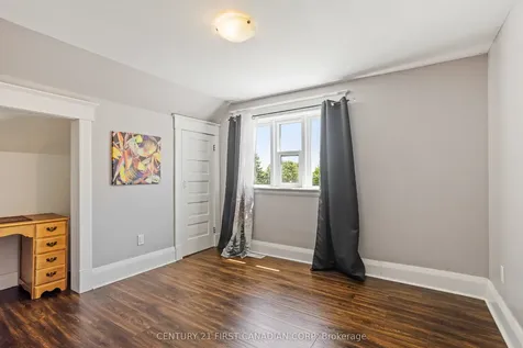 3199 Mount Carmel Drive North Middlesex ON N0M 1N0