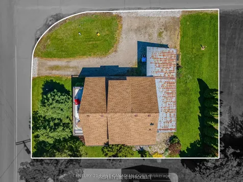 3199 Mount Carmel Drive North Middlesex ON N0M 1N0