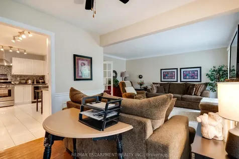 4 Adelaide Avenue Brantford ON N3S 7H3