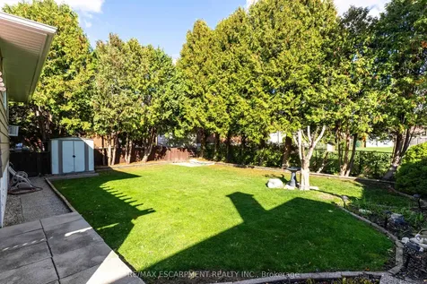 4 Adelaide Avenue Brantford ON N3S 7H3