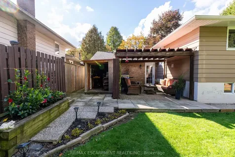 4 Adelaide Avenue Brantford ON N3S 7H3