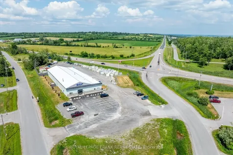 2075 Davis Road Cavan Monaghan ON K9J 6X4