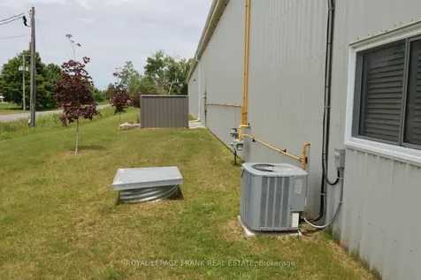 2075 Davis Road Cavan Monaghan ON K9J 6X4