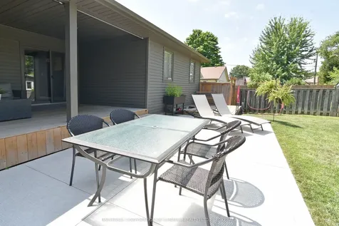 269 Sydenham Street E Aylmer ON N5H 1M3