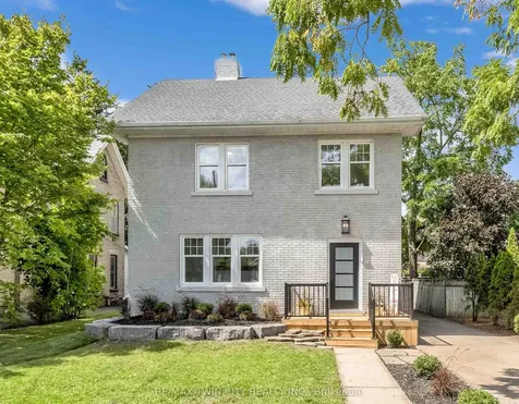 15 Hawarden Avenue Brantford ON N3T 4H2