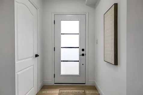 15 Hawarden Avenue Brantford ON N3T 4H2