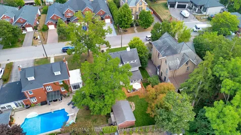 15 Hawarden Avenue Brantford ON N3T 4H2