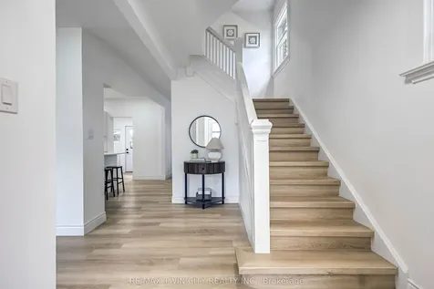 15 Hawarden Avenue Brantford ON N3T 4H2