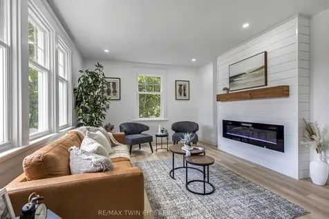 15 Hawarden Avenue Brantford ON N3T 4H2