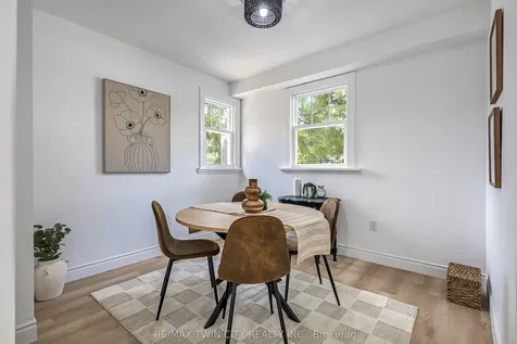 15 Hawarden Avenue Brantford ON N3T 4H2