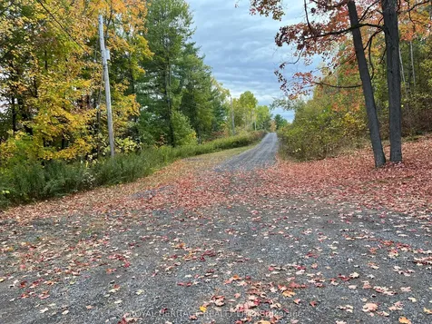 10175 Highway 41 Highway Addington Highlands ON K0H 1Z0