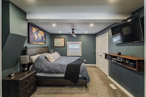 233 Oakland Road Brant ON N0E 1R0