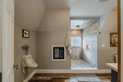 233 Oakland Road Brant ON N0E 1R0