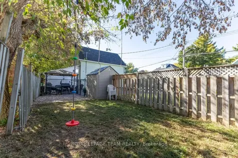 66 Hugh Street S Arnprior ON K7S 2V6