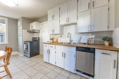 66 Hugh Street S Arnprior ON K7S 2V6