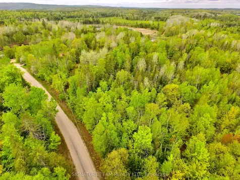 122 Western Drive Bonnechere Valley ON K0J 1T0