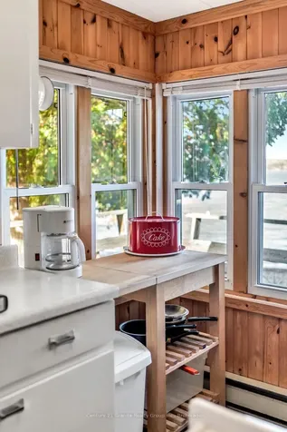 17058 Highway 35 N/a Algonquin Highlands ON K0M 1S0