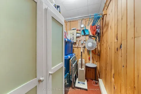 17058 Highway 35 N/a Algonquin Highlands ON K0M 1S0