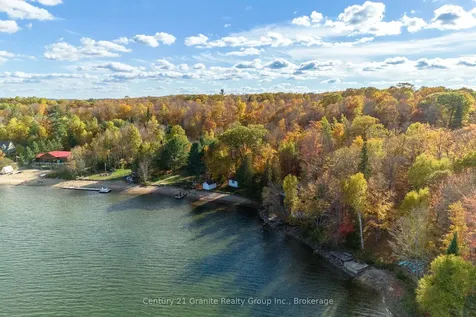 17058 Highway 35 N/a Algonquin Highlands ON K0M 1S0