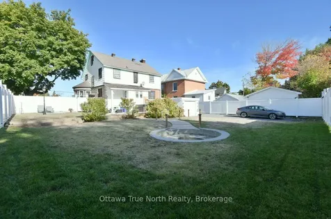 61 Daniel Street N Arnprior ON K7S 2K6