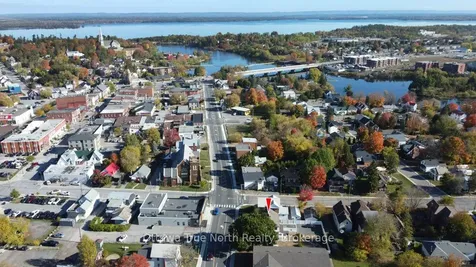 61 Daniel Street N Arnprior ON K7S 2K6