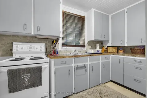1 Prince Street Lambton Shores ON N0N 1J0