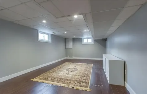 14 Dunsdon Street Brantford ON N3R 3J3