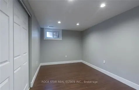 14 Dunsdon Street Brantford ON N3R 3J3