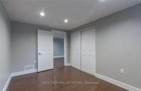 14 Dunsdon Street Brantford ON N3R 3J3