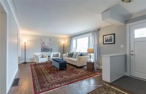 14 Dunsdon Street Brantford ON N3R 3J3