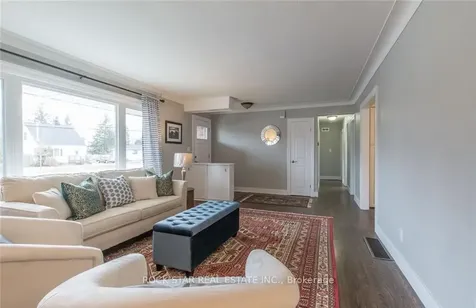14 Dunsdon Street Brantford ON N3R 3J3
