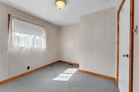 28 Wiltse Street E Athens ON K0E 1B0