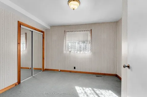 28 Wiltse Street E Athens ON K0E 1B0