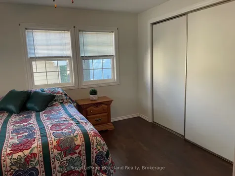 9 Algonquin Lane Ashfield-colborne-wawanosh ON N7A 3Y2