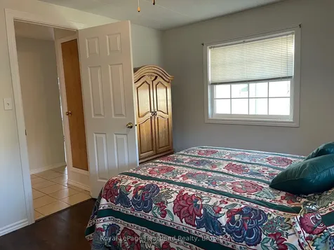 9 Algonquin Lane Ashfield-colborne-wawanosh ON N7A 3Y2